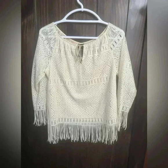 Mixit Bohemian Crochet and Fringe Top. Size: Medium - Picture 5 of 10